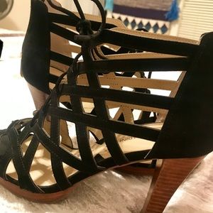 Adrienne Vittadini “Anjolie” Black Heels - Size 8